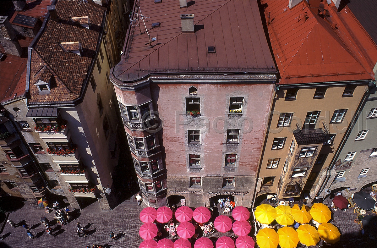 Old Town, Innsbruck, Austria
 (cod:Austria 01)